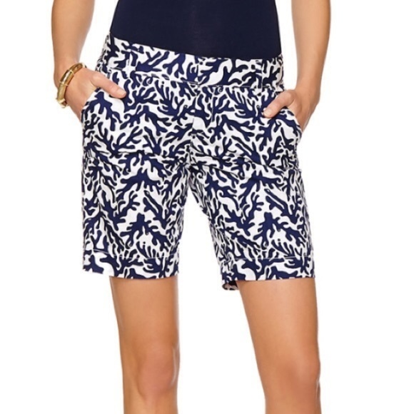 Lilly Pulitzer Pants - Lilly Pulitzer "Chipper Shorts" Treasure Print